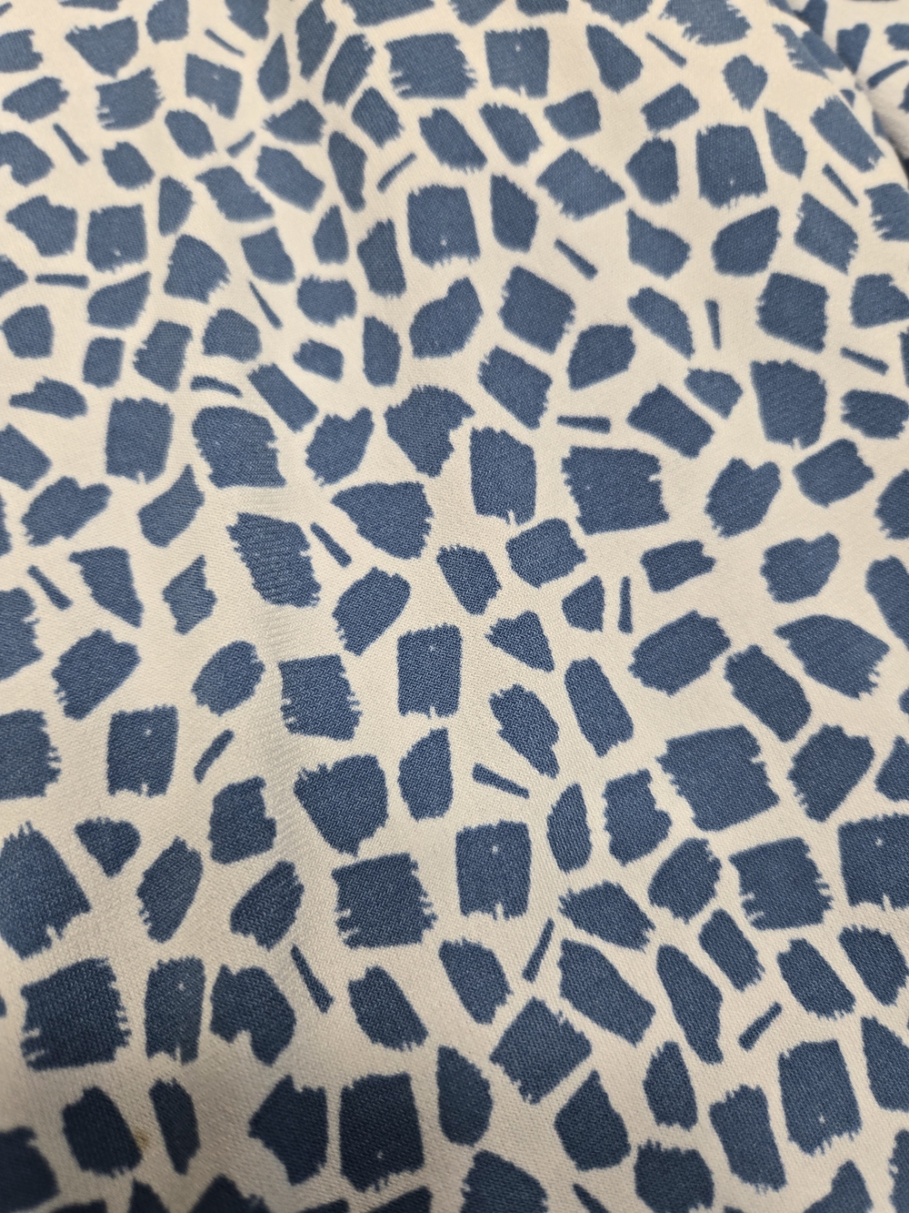 Susan Graver Navy and White Pebble-Print Button Front Shirt Size XL - Picture 6 of 8